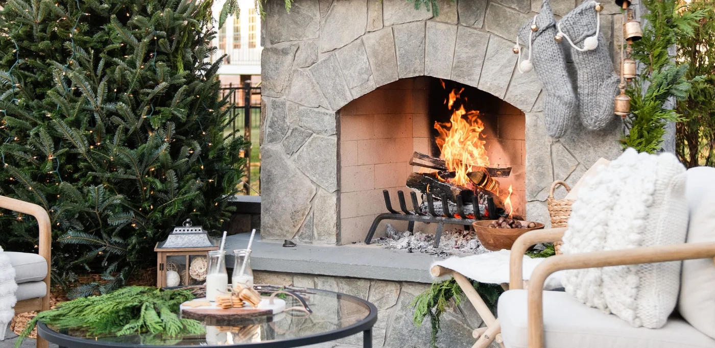 Holiday Decorating Tips for your Patio or Deck