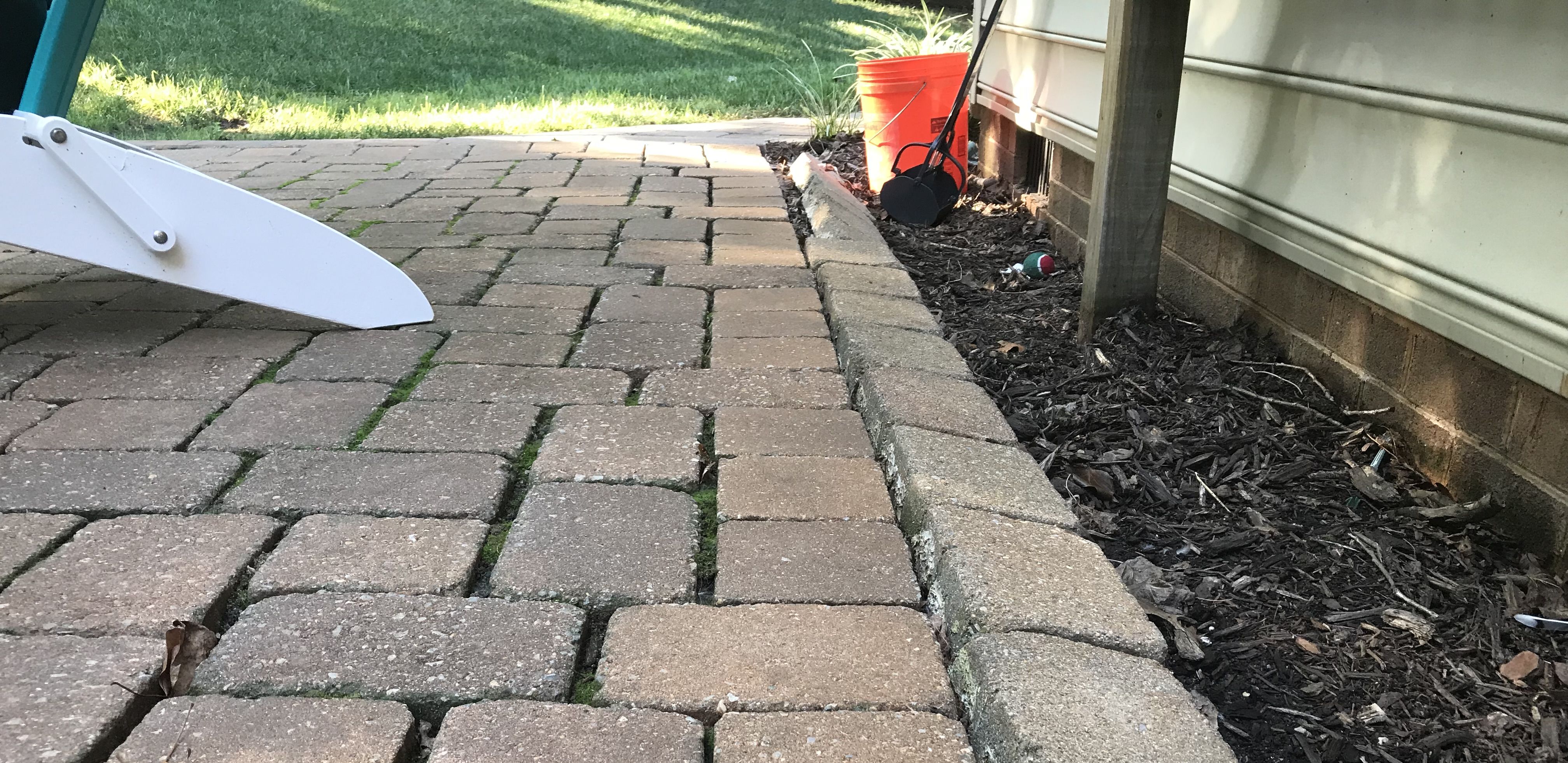 Avoid Failures in your Patio and Swimming Pool Decking